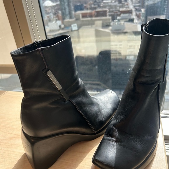 NOT FOR SALE. Leather giant block heel side zip boots - Picture 8 of 14